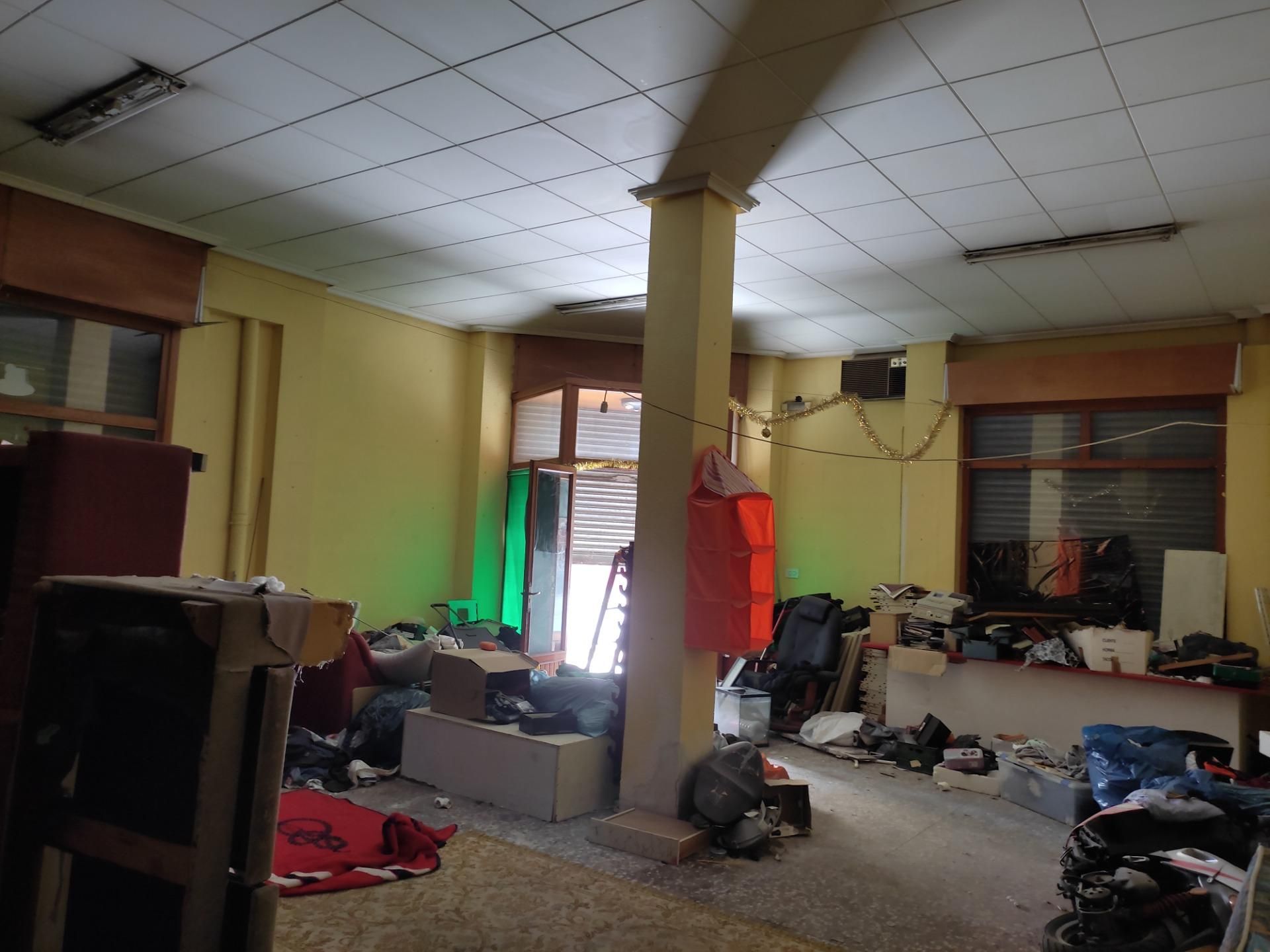 Commercial for sale in Elda, Spain