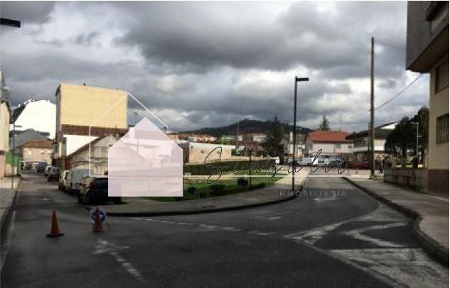 BUILDING PLOT PORRIÑO CENTER