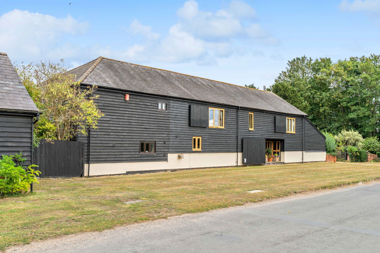 Barn Conversion: for sale in Buntingford Buntingford