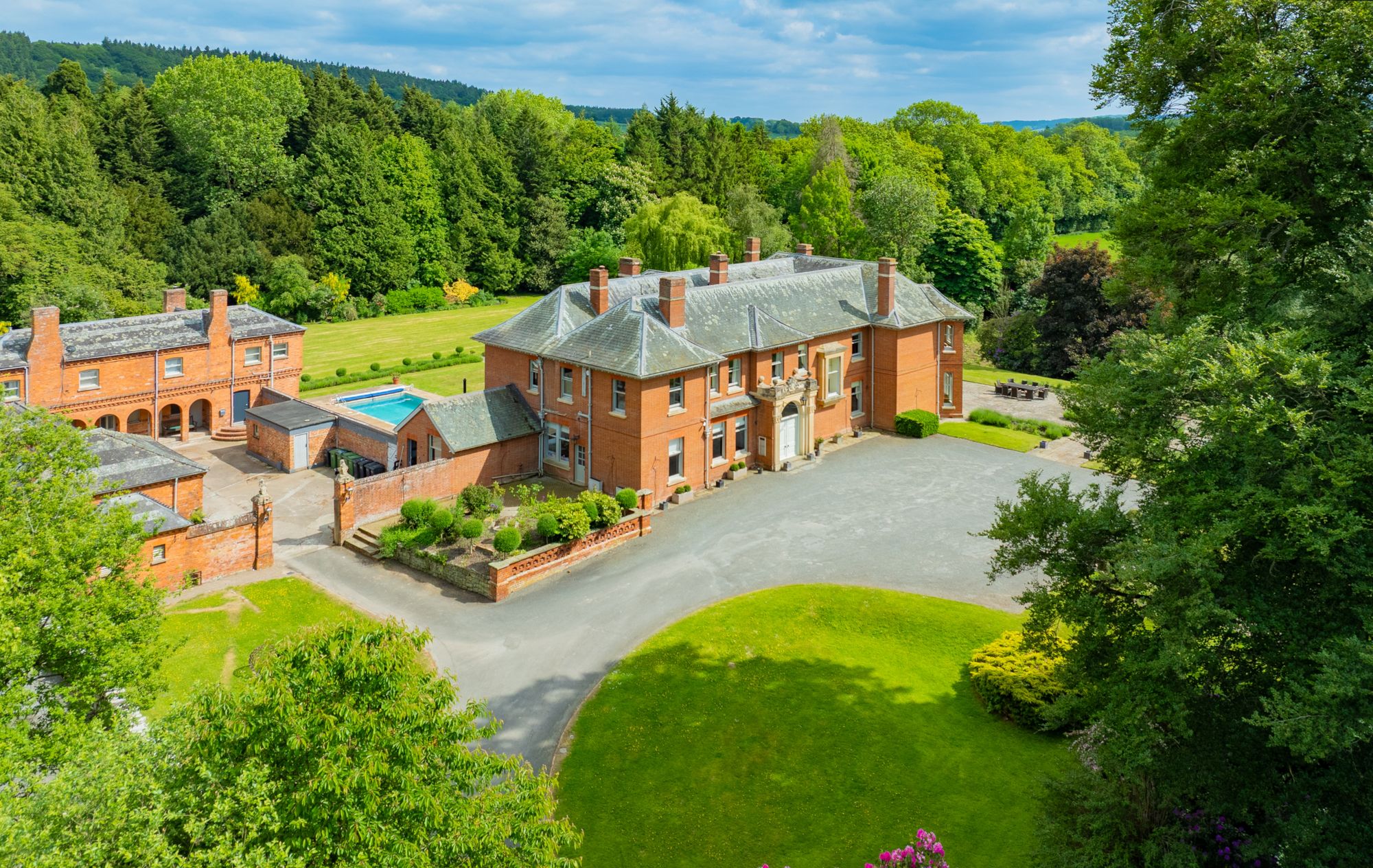 Manor House: for sale in Hereford Hereford