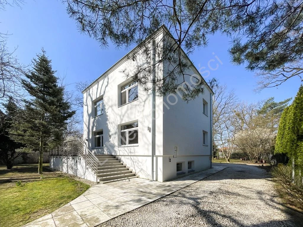 Home for sale, mazowieckie grodziski (Milanówek, Poland)