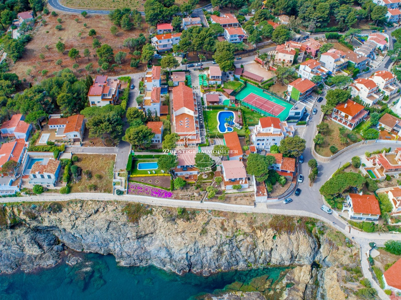 Building for sale in Llançà, Spain