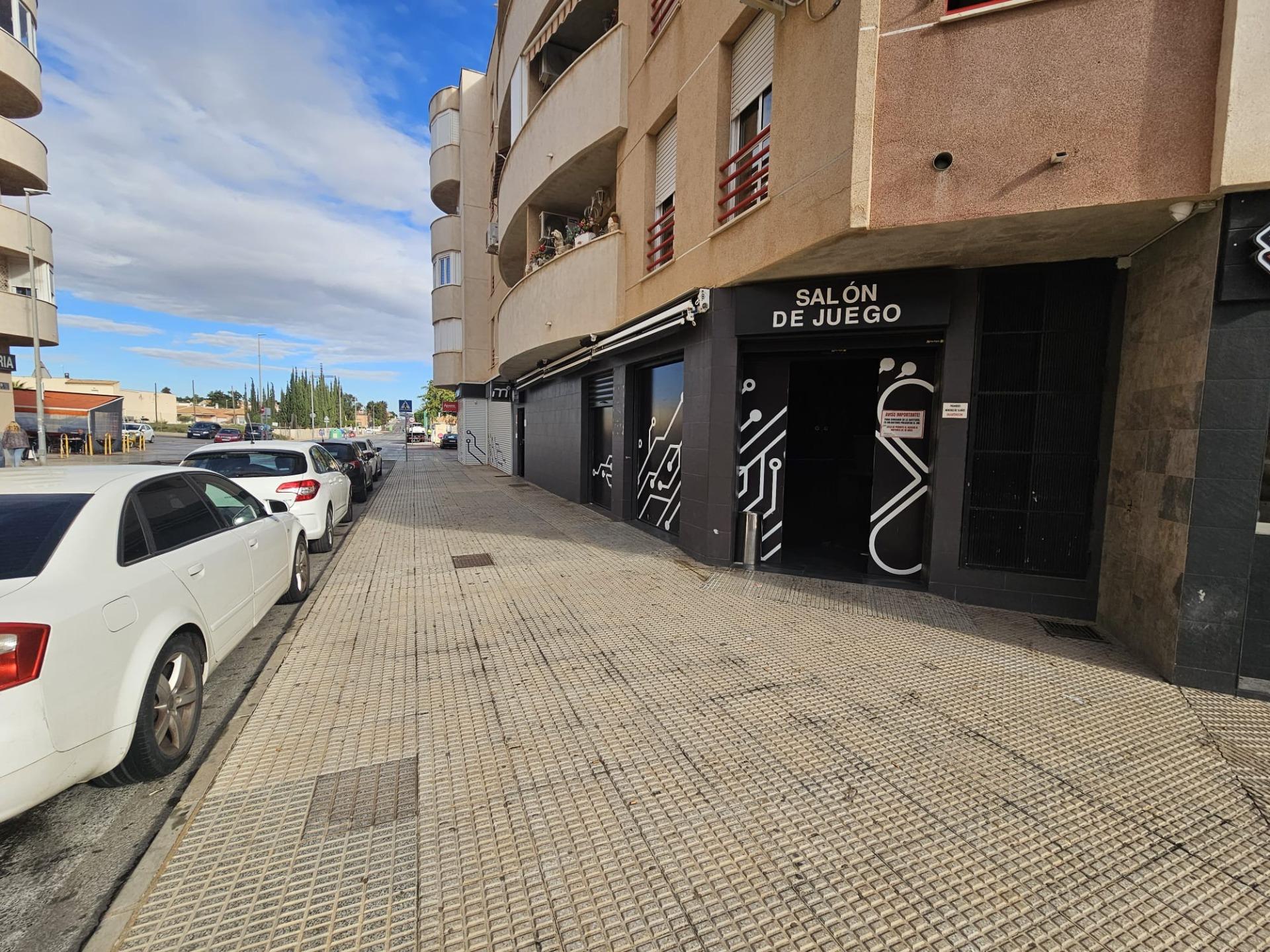 INVESTOR, THIS INTERESTS YOU.. PREMISES IN LA VAGUADA, CARTAGENA