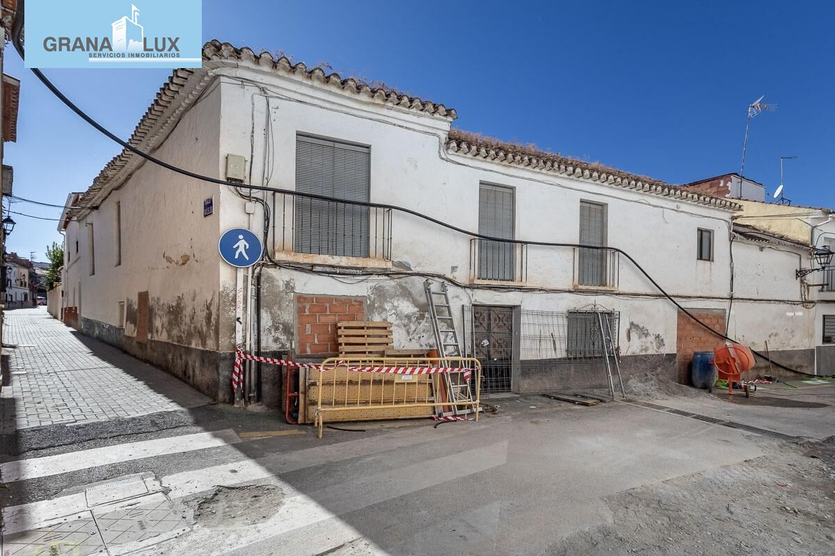 Plot with 163m in Ogijares