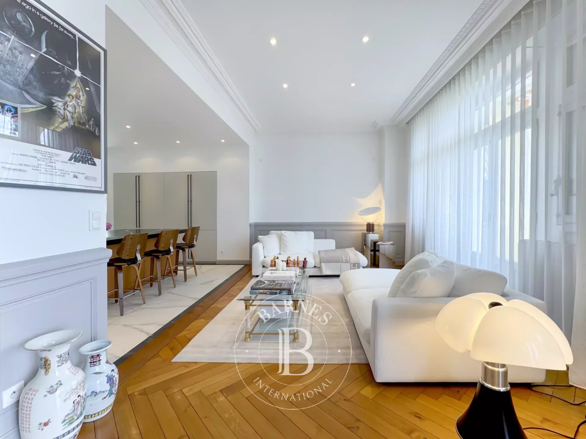 Prestigious apartment - former palace - lake and mountain view