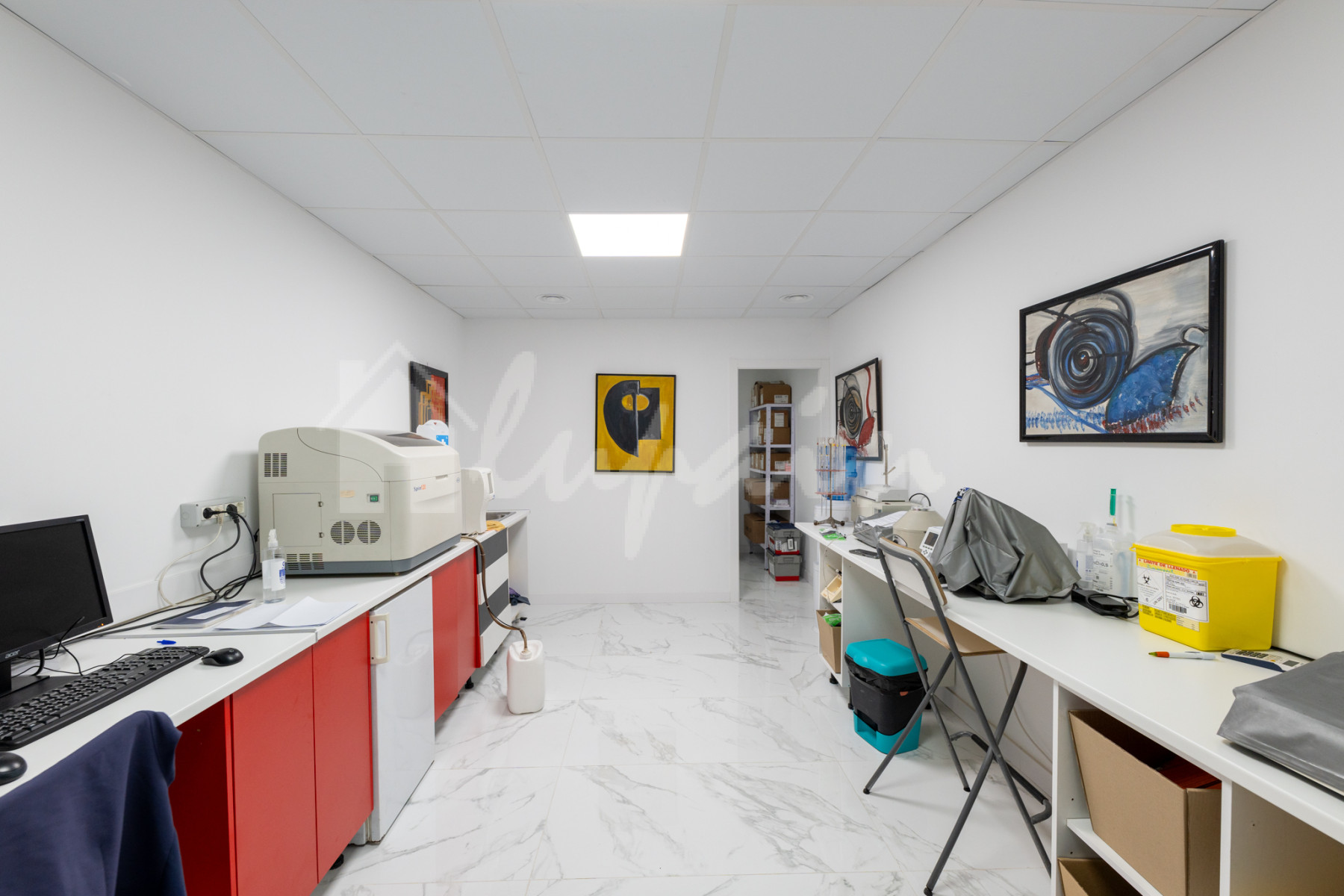 Commercial for sale in Costa Adeje, Spain