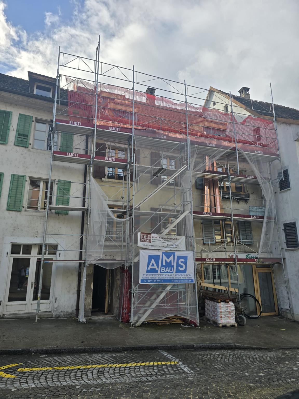 Completely converted building – 4 apartments + 1 commercial space in Porrentruy(JU)