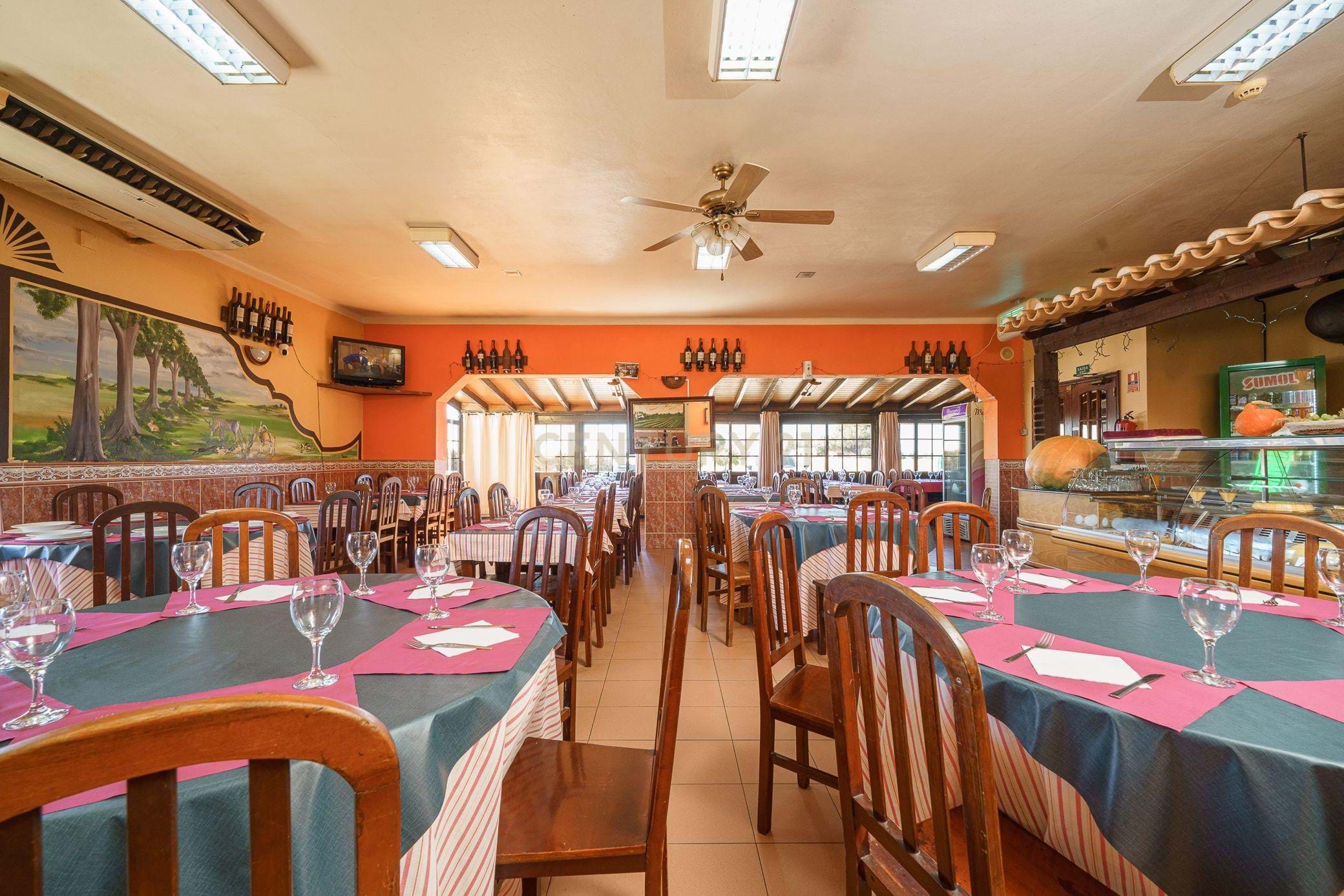 Restaurant for Sale, in Poceirão - Excellent Investment Opportunity!