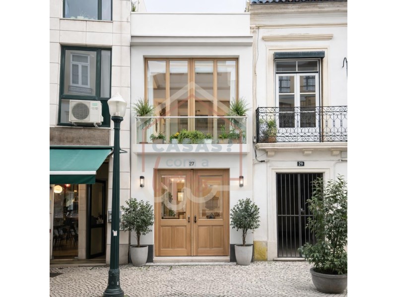 Building for rehabilitation in the heart of Aveiro - unique investment opportunity