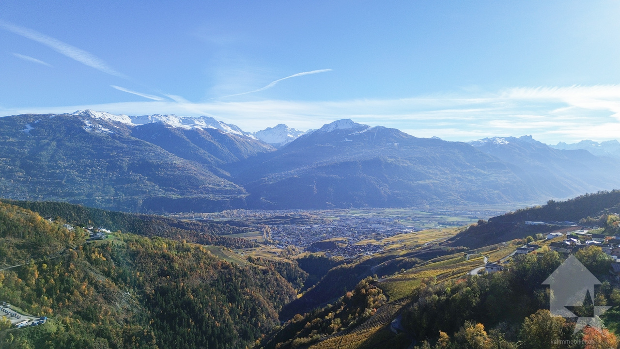 Land for sale on the heights of Conthey with stunning views