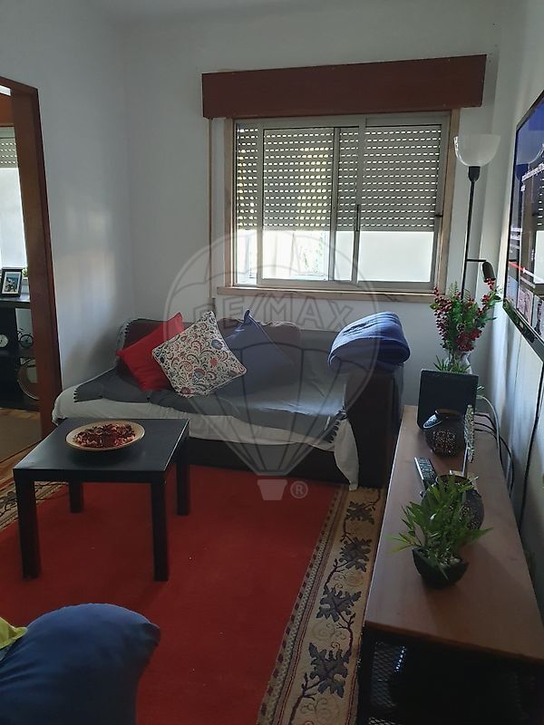 Building for sale in Odivelas, Portugal