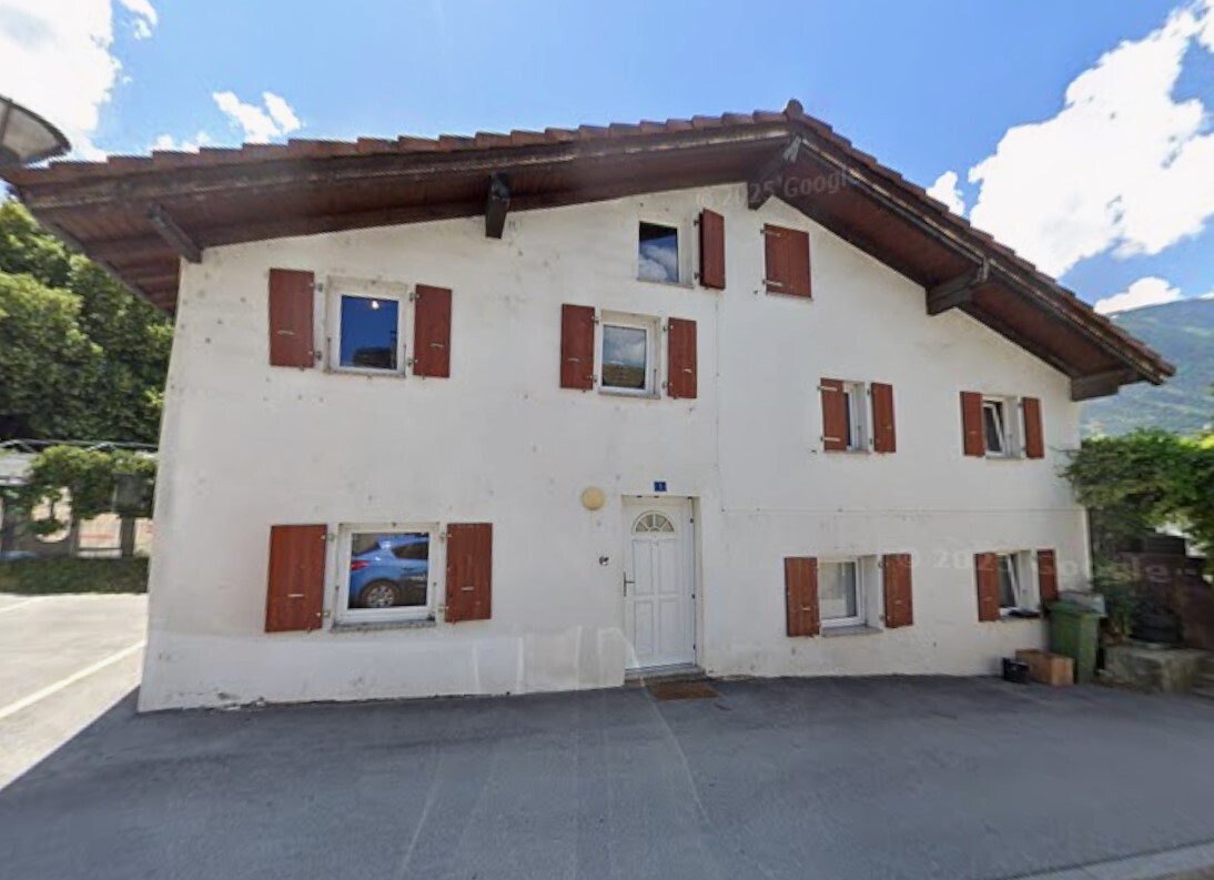 Charming family home in Riddes