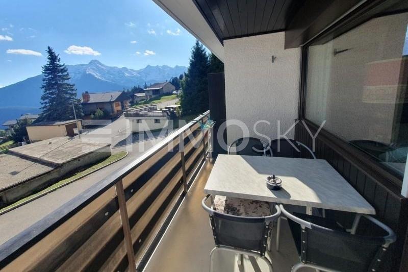 Sun, tranquility and panorama - Cari