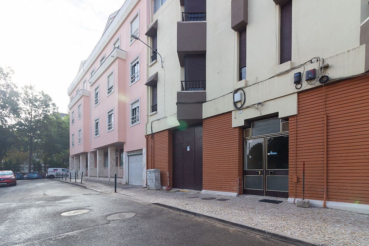 Building for sale in Vila Franca de Xira, Portugal