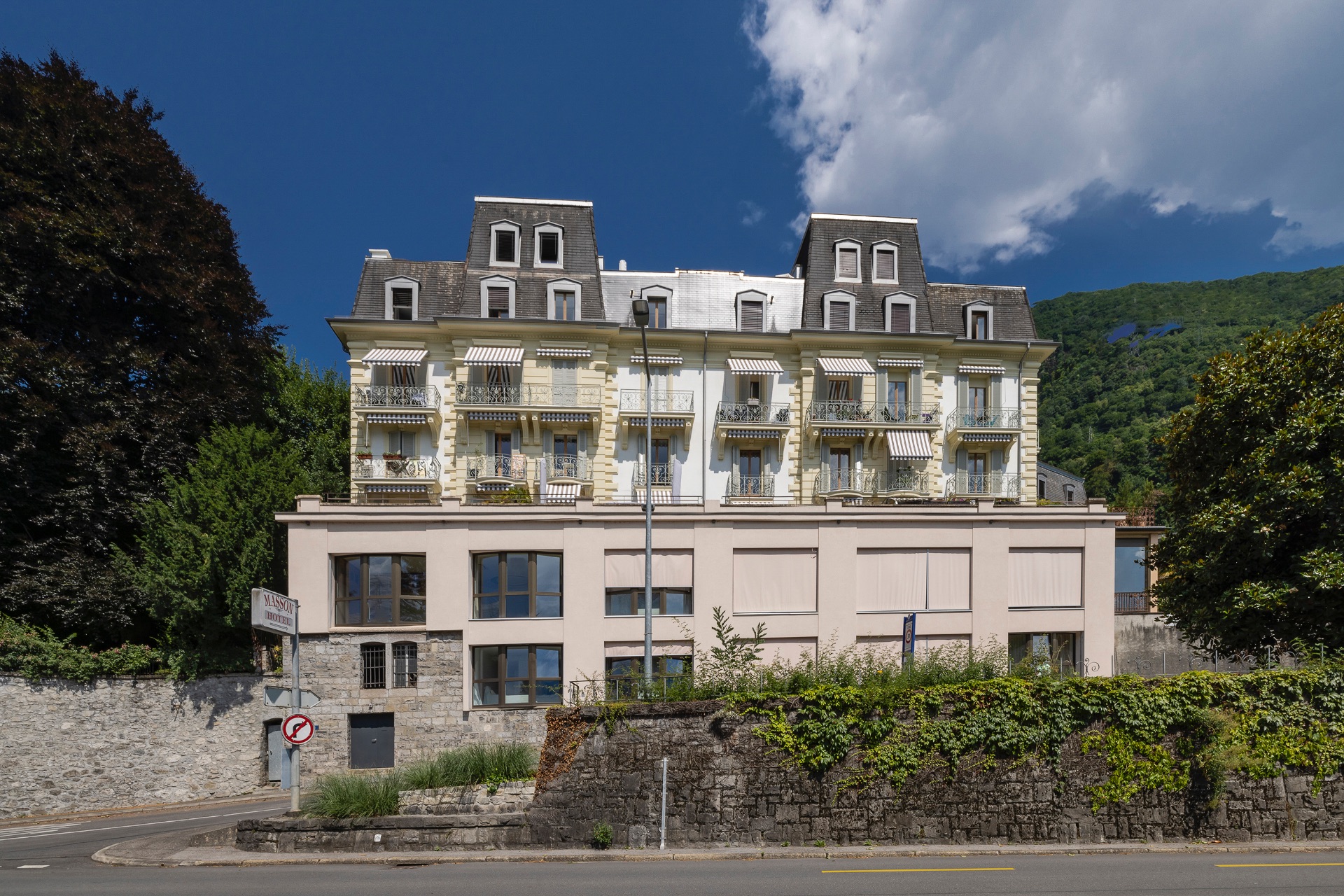 3.5 room apartment 5 min. from the lake in Veytaux/Montreux