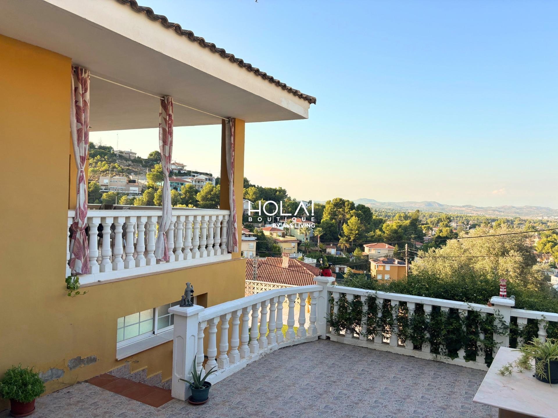 Detached villa with panoramic views and private pool in the Sierra Perenchiza area - Cumbres de Calicanto - Urb. El Bosque