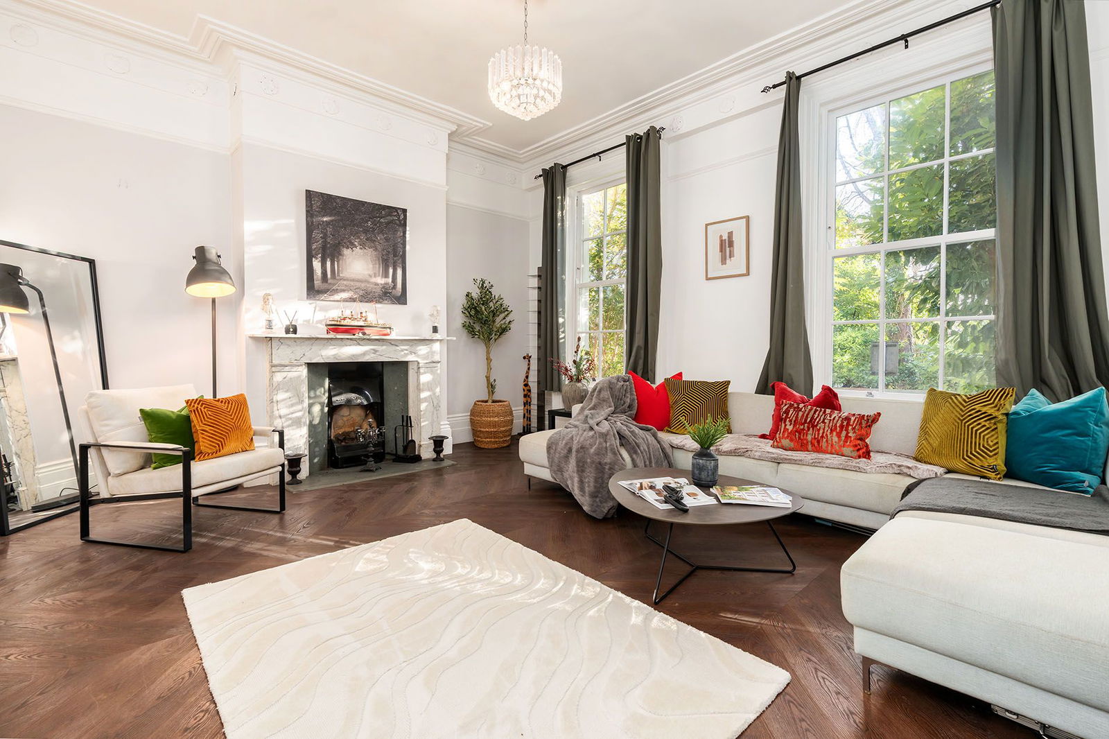 Town House: for sale in Broomhill Sheffield