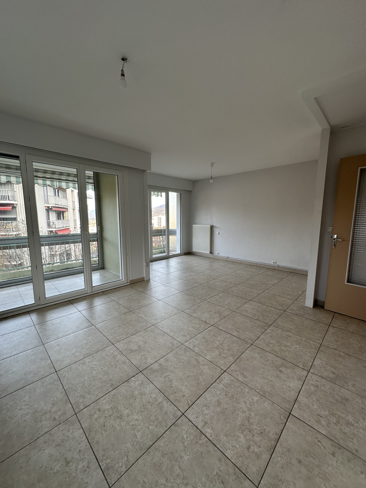 Apartment T2 Near City Centre