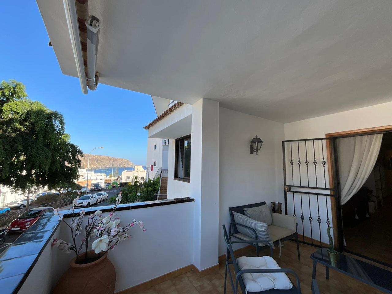 Condo for sale in Arona, Spain