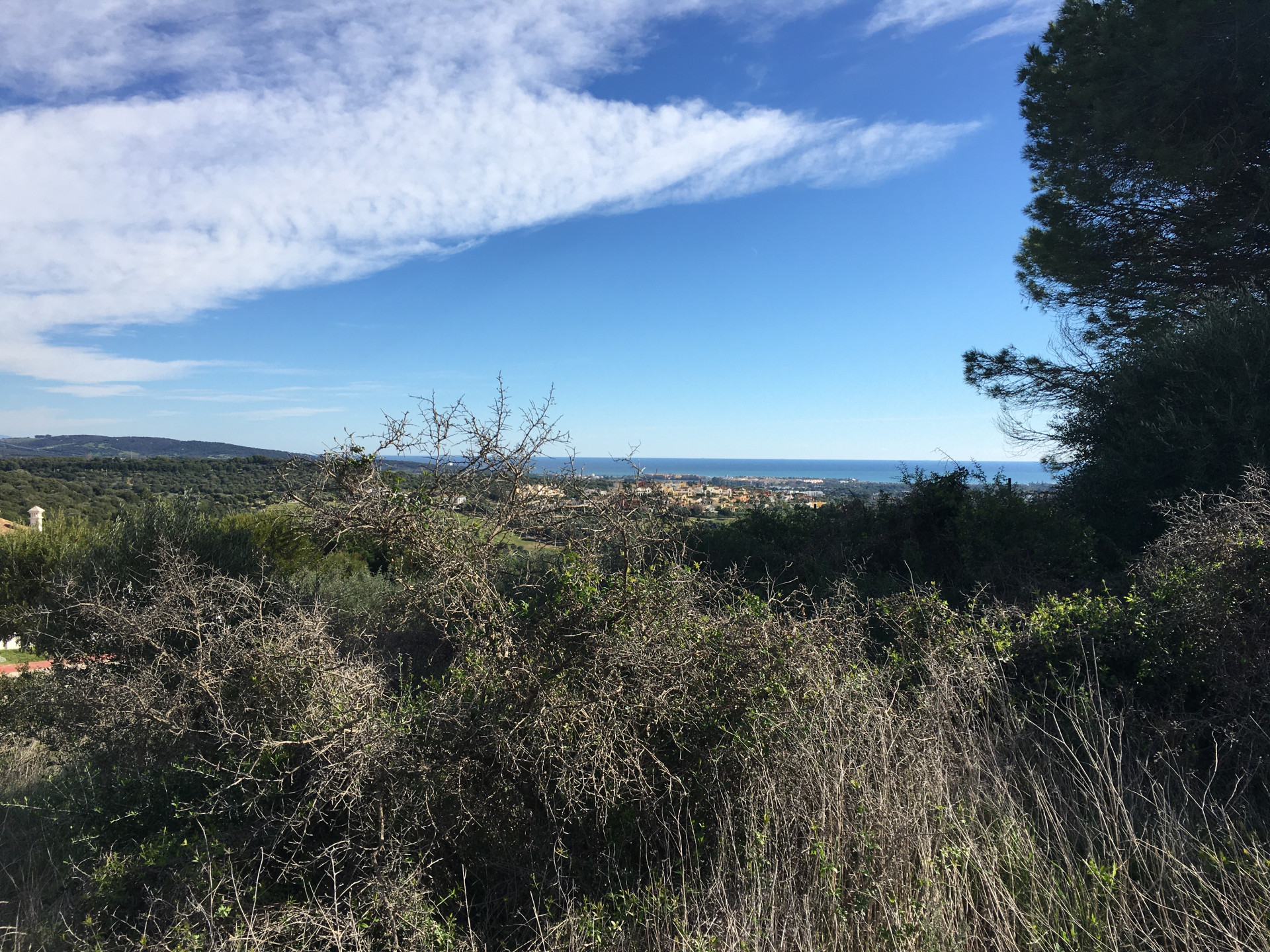 New Luxury Villa Project on Elevated Plot in La Reserva Sotogrande.