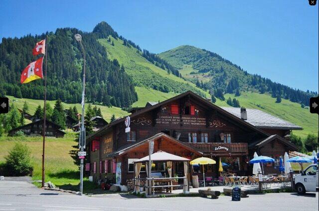 The flagship of the restaurant Le Chaussy is for sale in Les Mosses