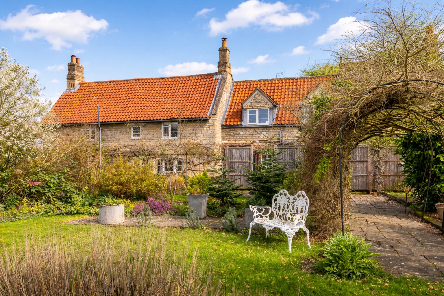 End of Terrace House: for sale in Lincoln