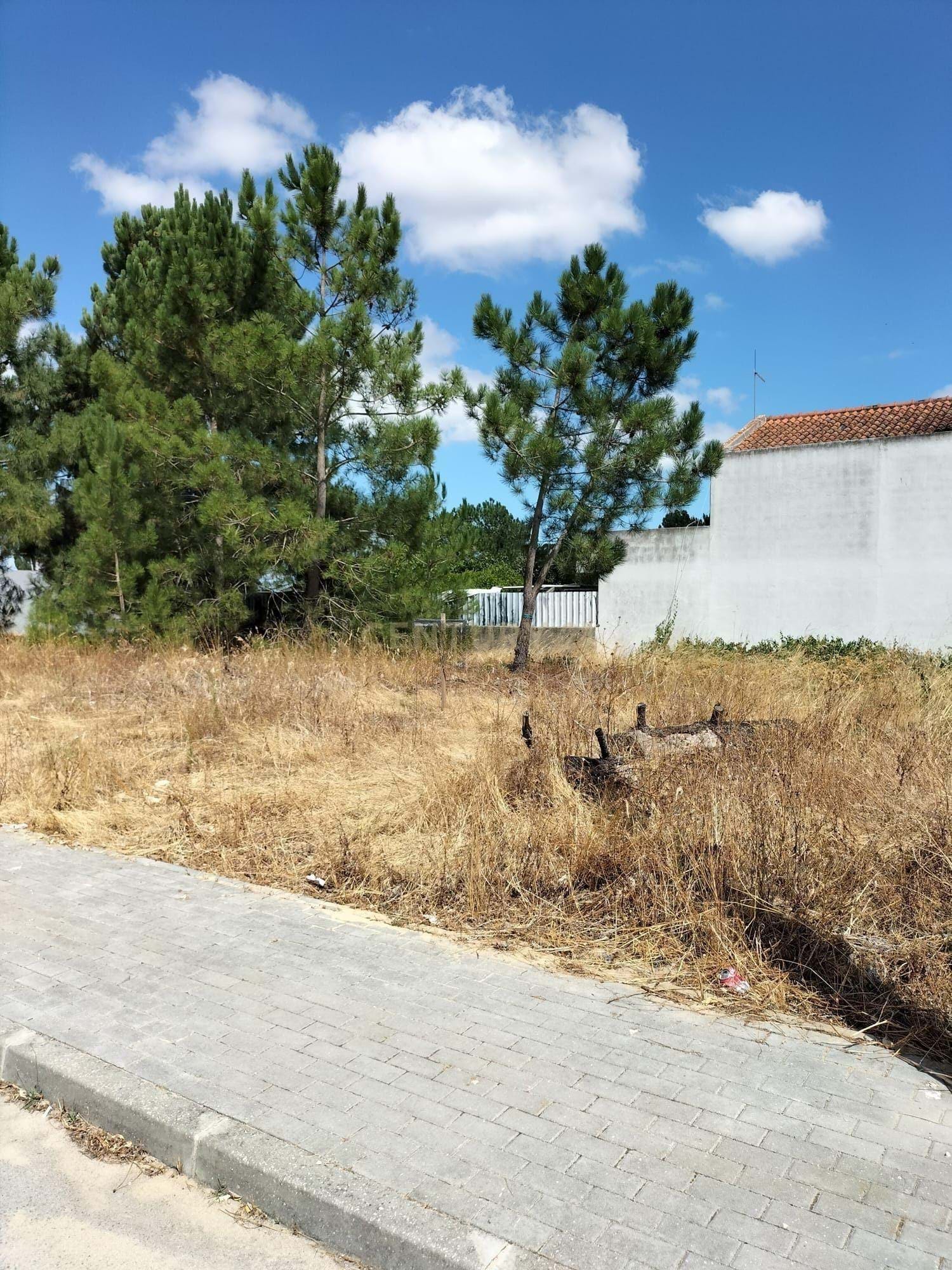 Plot for construction with 318 m2