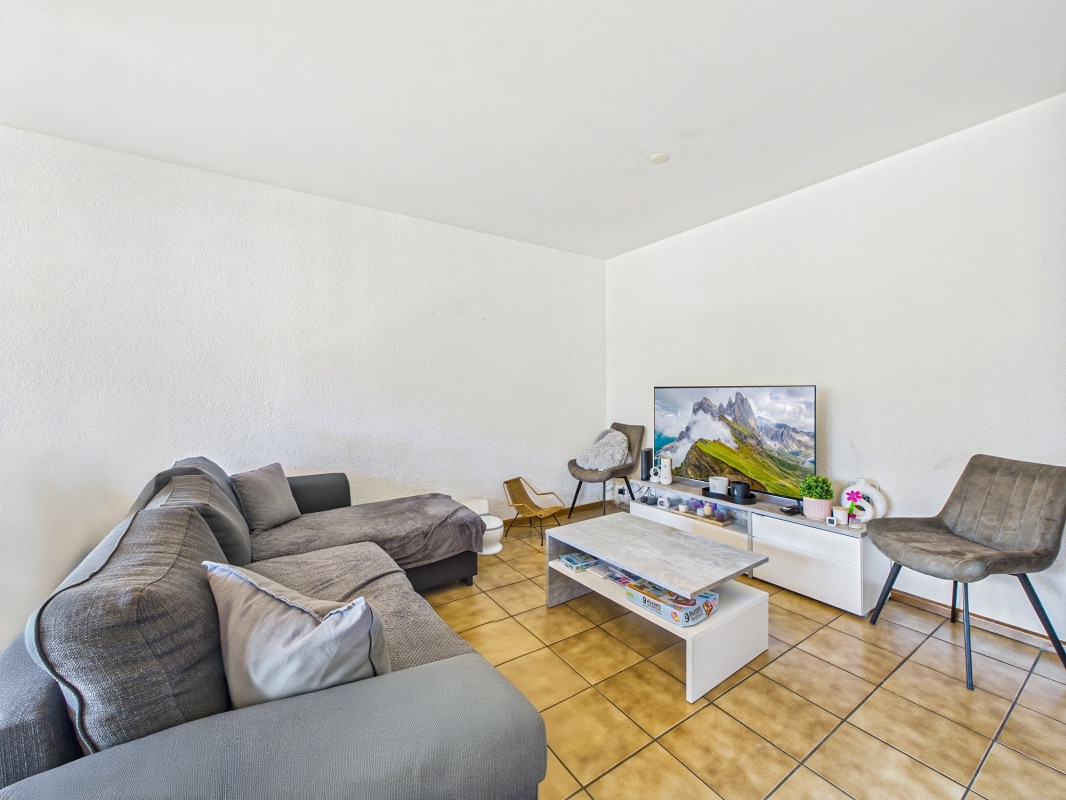 Bright 3.5 room apartment in the heart of Vétroz