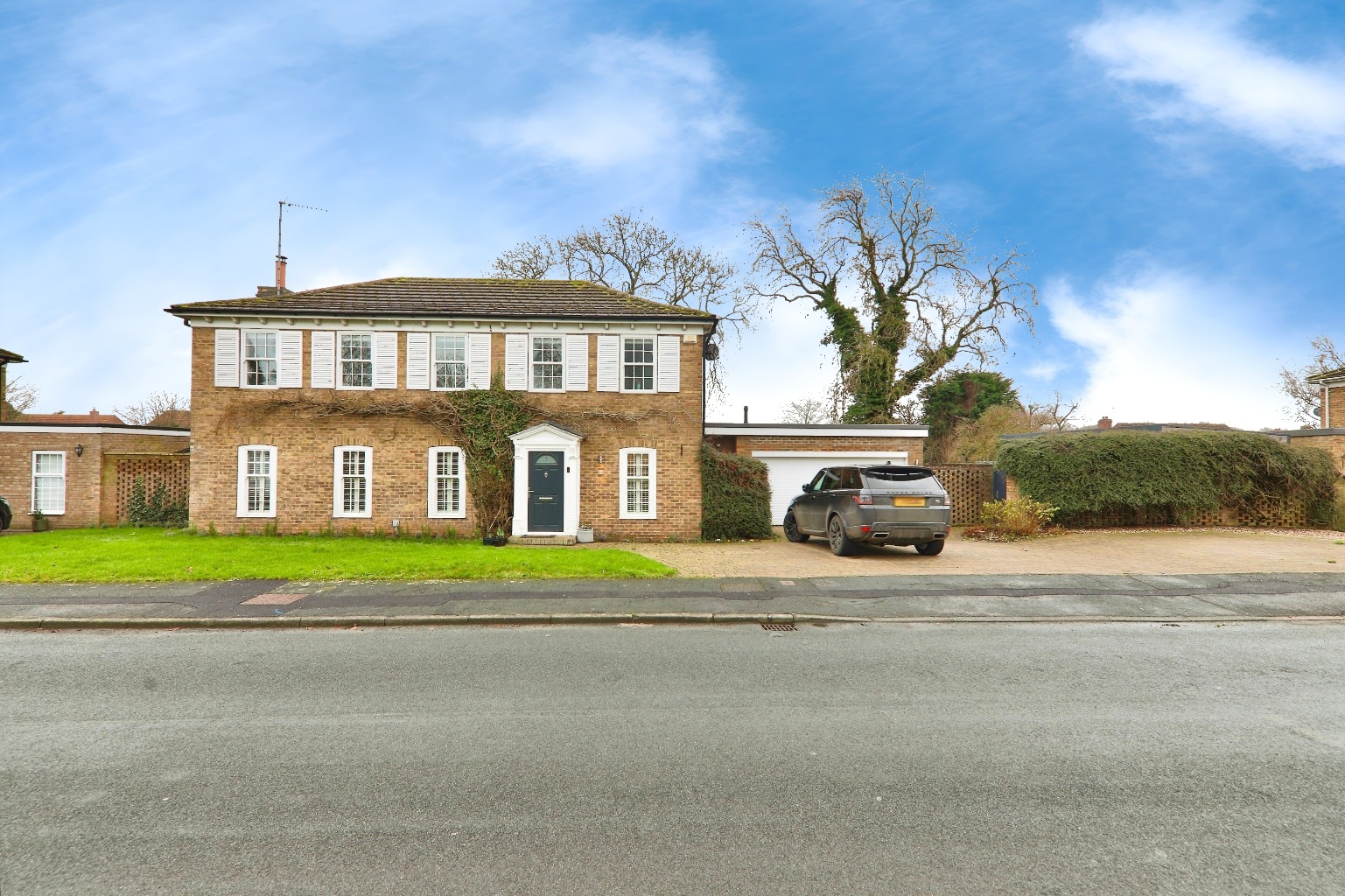 Detached House: for sale in Beverley East Riding of Yorkshire