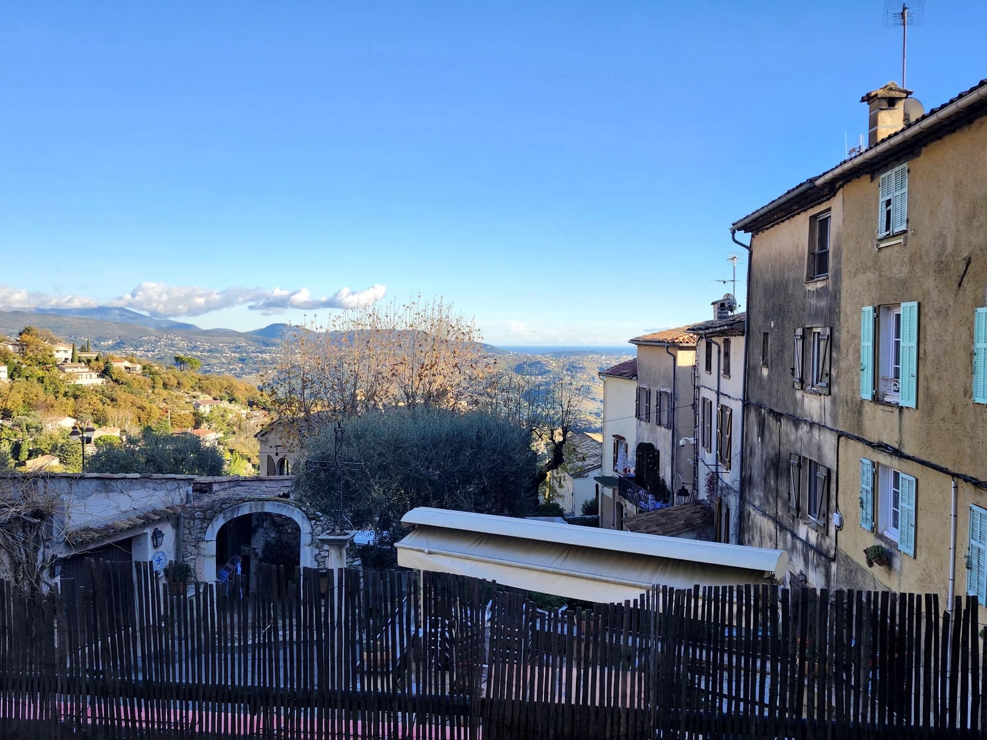 Commercial for sale in Saint-Jeannet, France