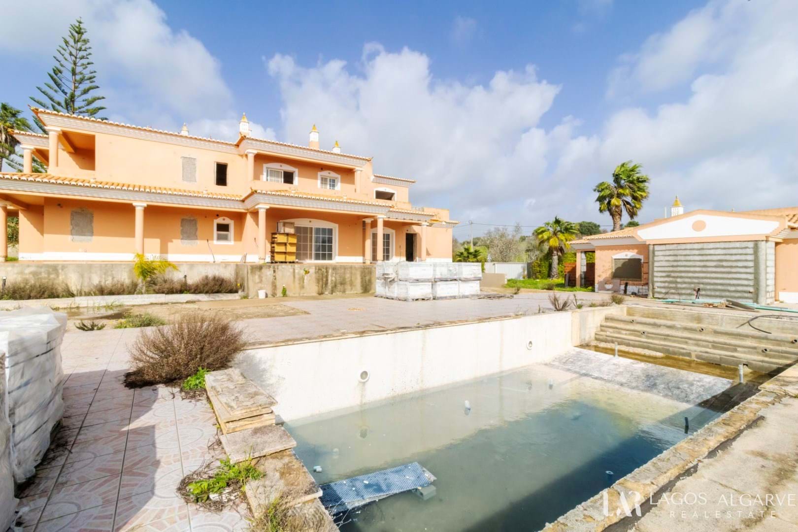 Villa in a prime location in Lagos — an unmissable investment opportunity