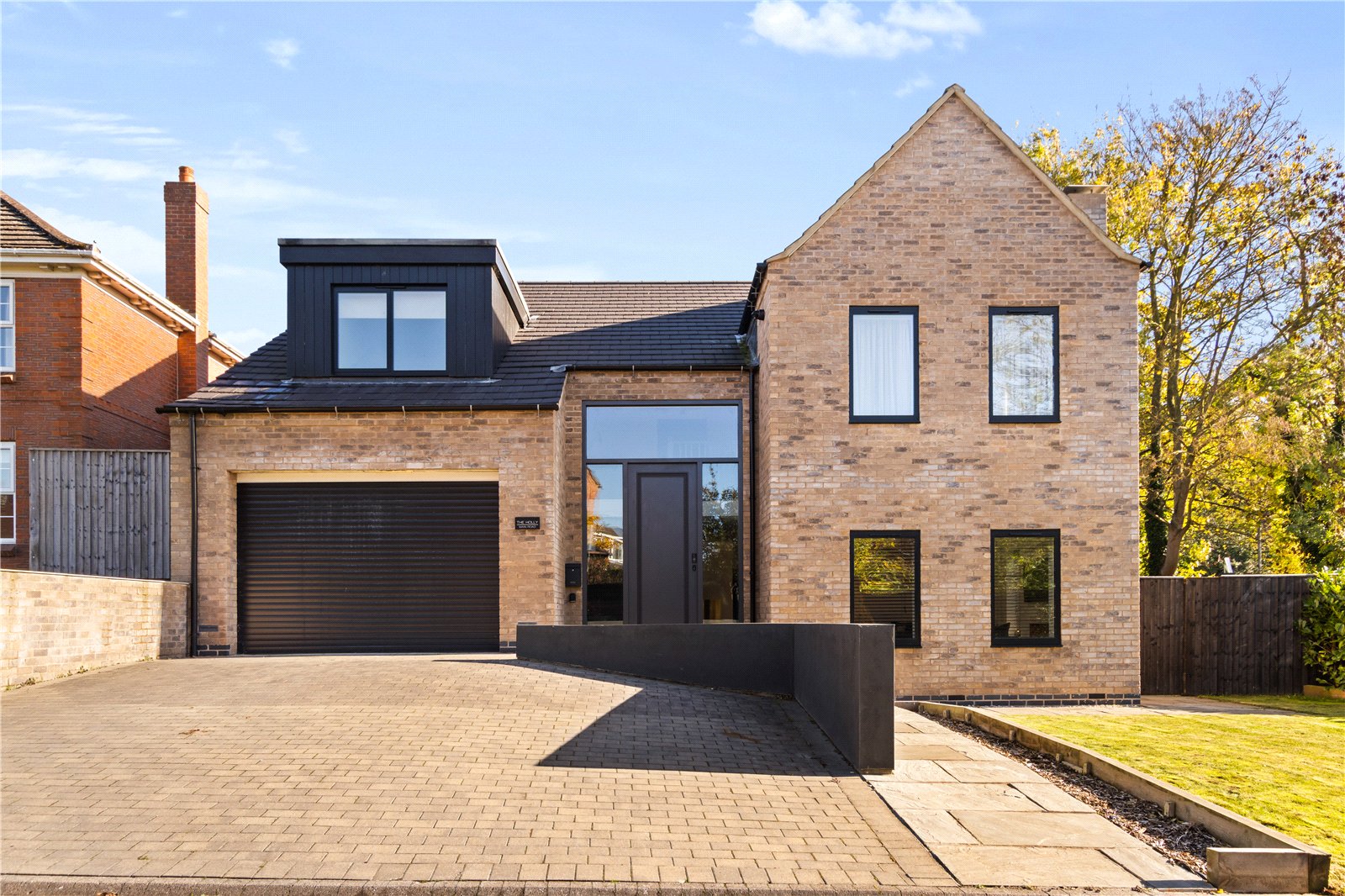 Detached House: for sale in Barnoldby Le Beck North E Lincolnshire