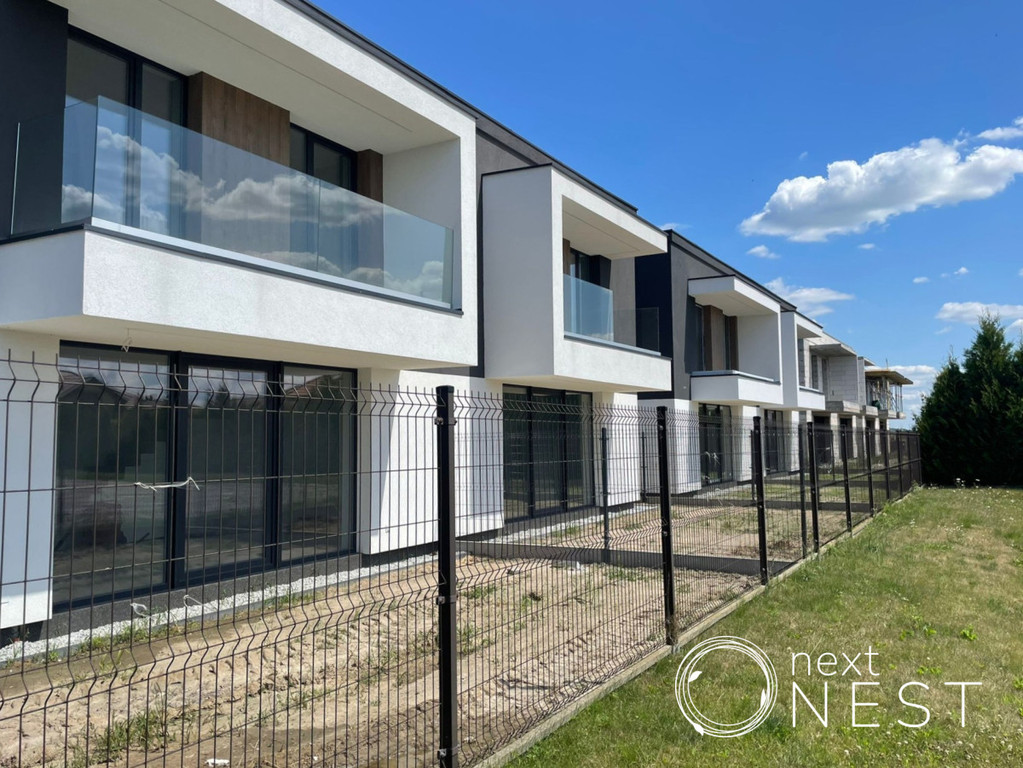 Home for sale, mazowieckie piaseczyński , Szkolna (Lesznowola, Poland)