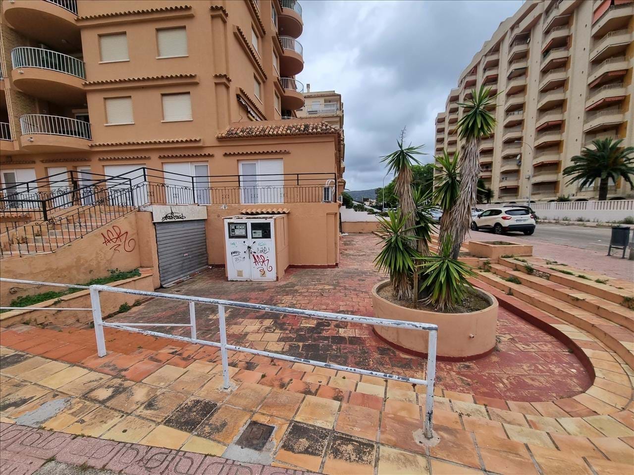 Commercial Premises for Sale on Rioja Street Nº 105 Gandia