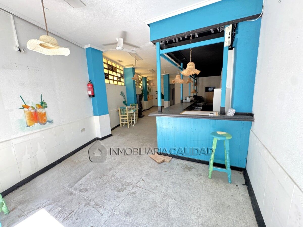 Commercial for sale in Burgos, Spain