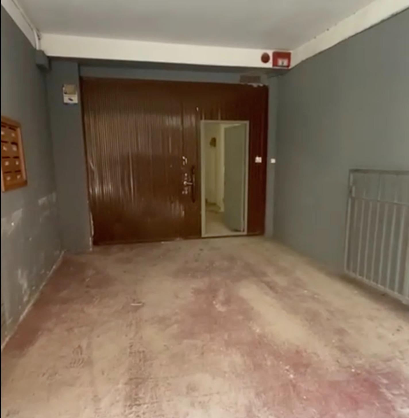 COMMERCIAL PREMISES FOR SALE, IN BARCELONA