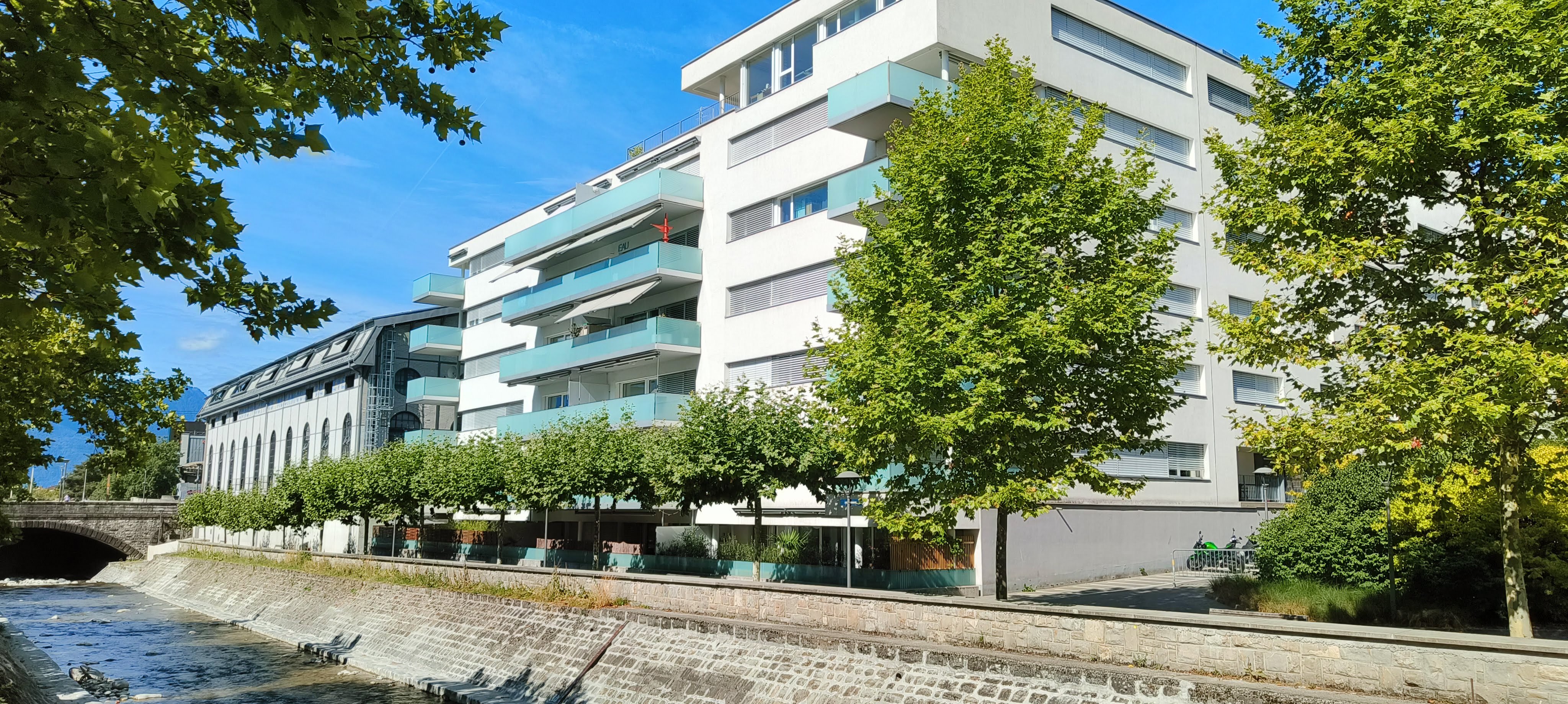 VEVEY CITY CENTER - SPACIOUS CONTEMPORARY APARTMENT OF 4.5 ROOMS