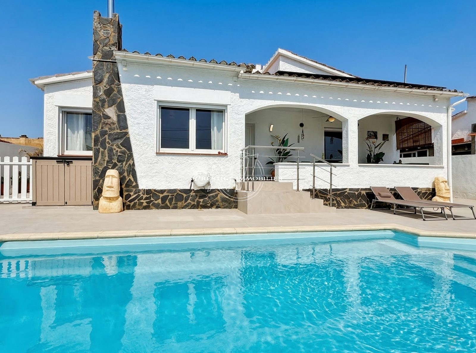 Home for sale in Roses, Spain