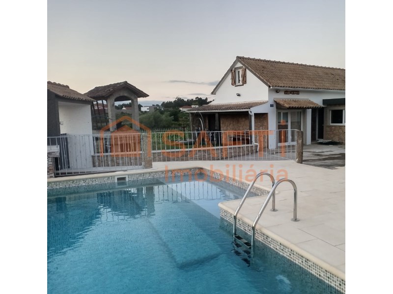 Rustic / Modern Holiday Villa - Monção