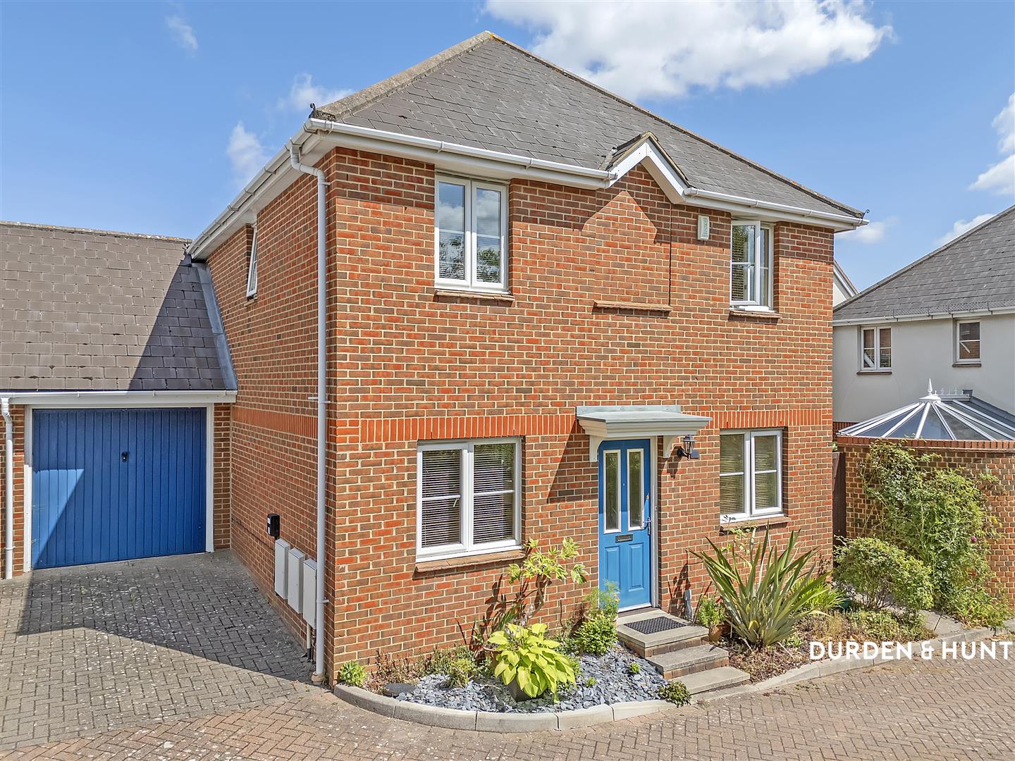 Home for sale in Loughton, United Kingdom