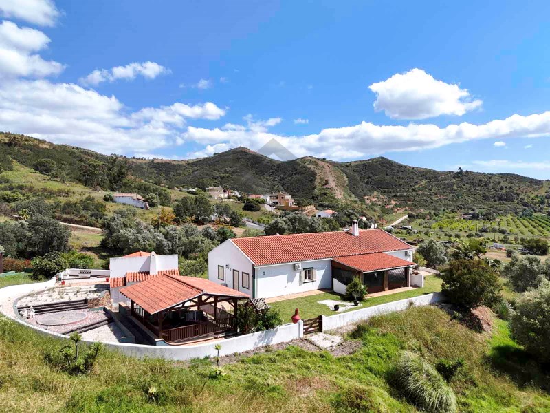 Farm with 3 bedroom villa for sale in Odelouca - Silves