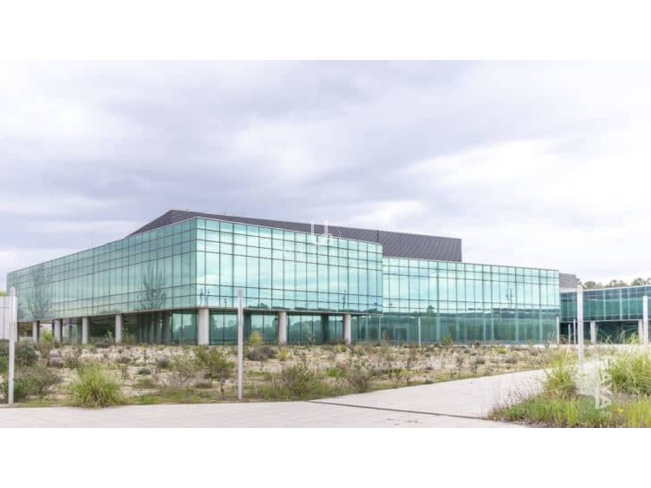 Building for sale in Centre Vila