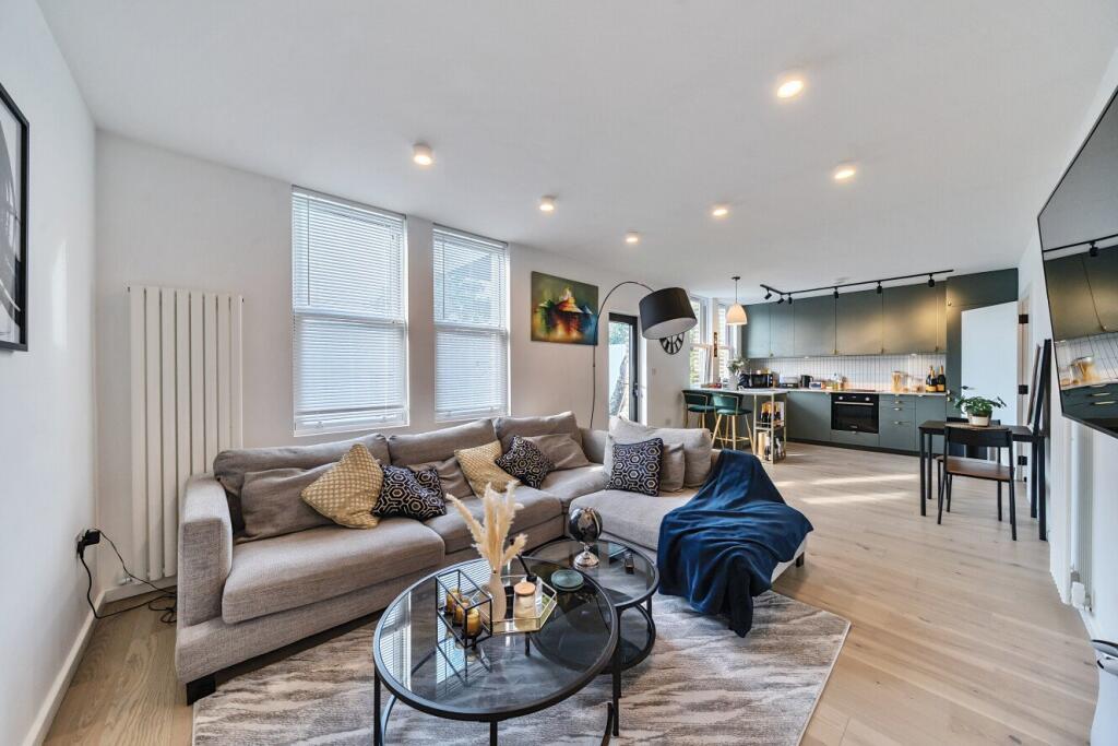 Ravenscroft Road, Beckenham, BR3