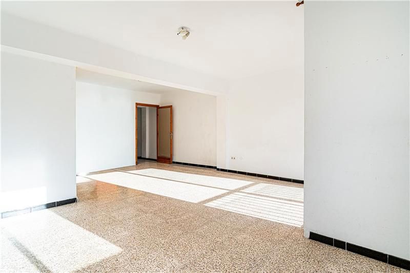 Condo for sale in Municipality of Palma, Spain