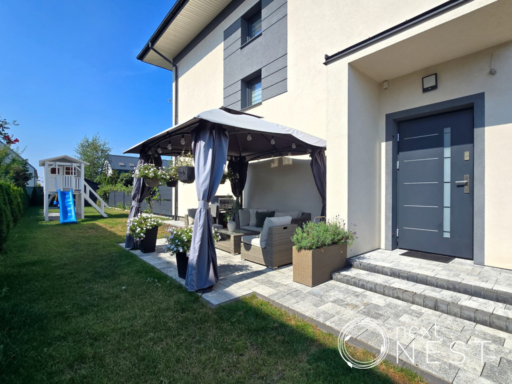 Home for sale, mazowieckie piaseczyński (Lesznowola, Poland)