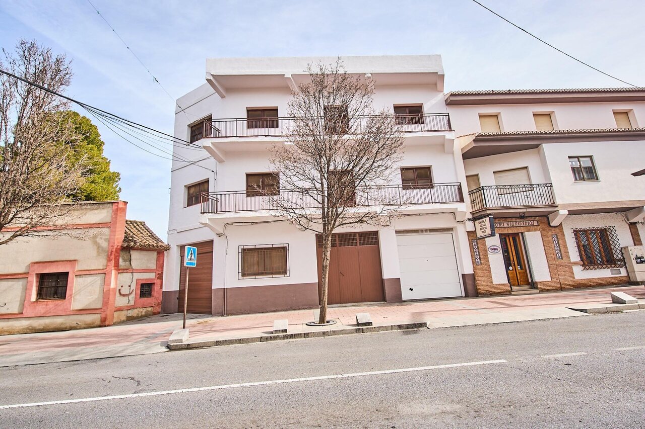 Building for sale, Baza, Granada