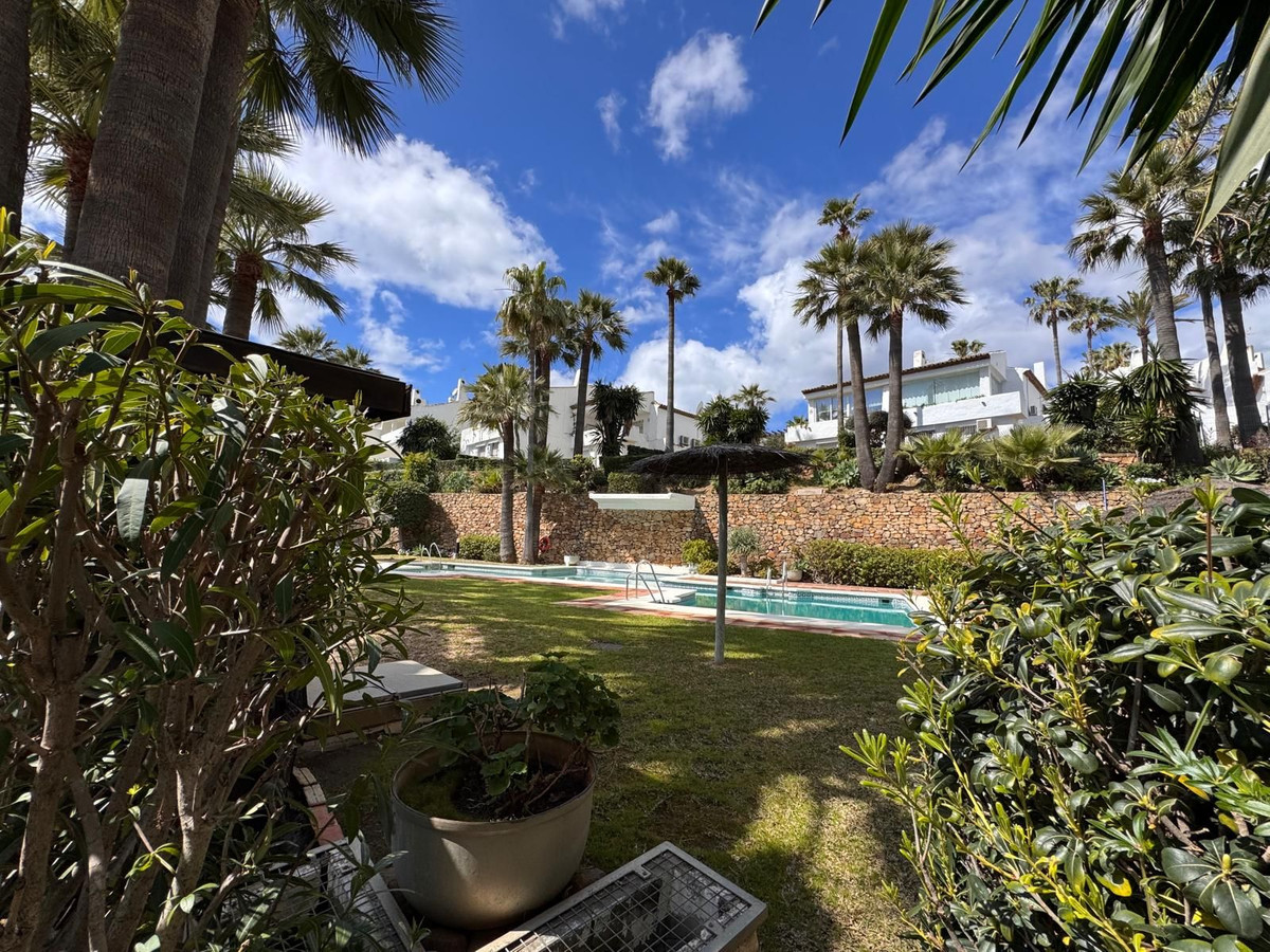 Home for sale, 1 C. Miguel Delibes (San Luis de Sabinillas, Spain)