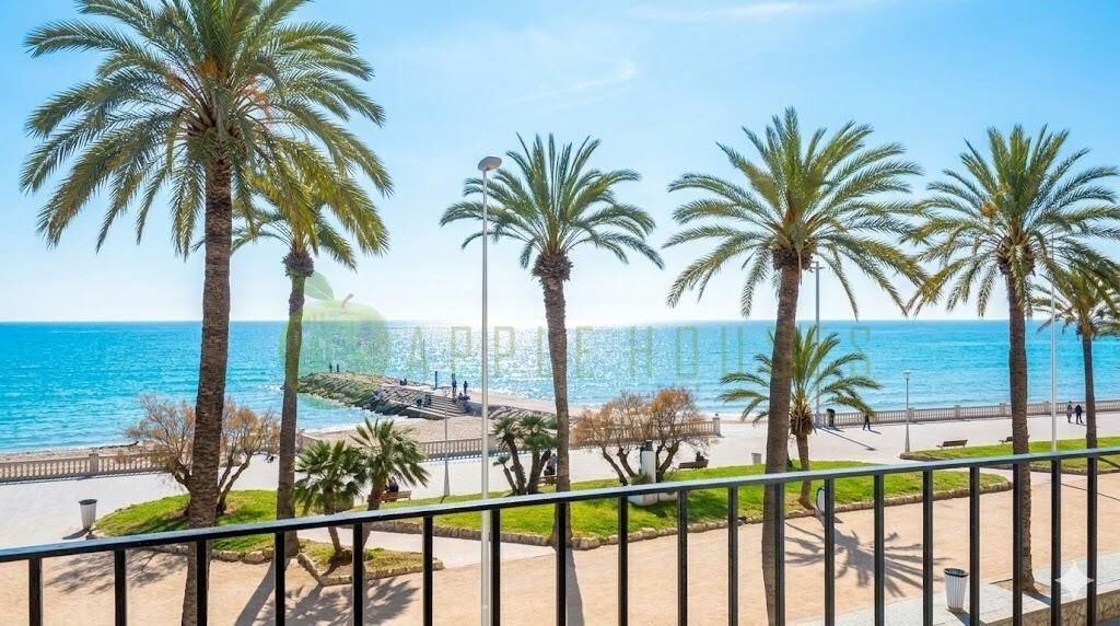 Condo for sale in Sitges, Spain