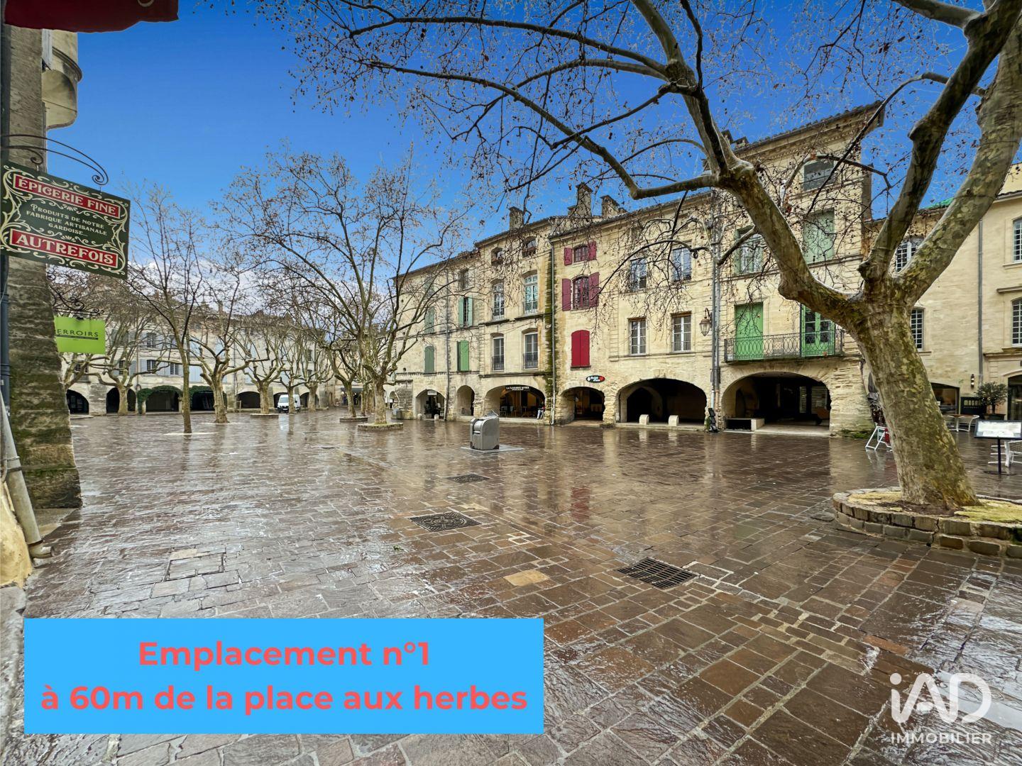 Building for sale in Uzès, France
