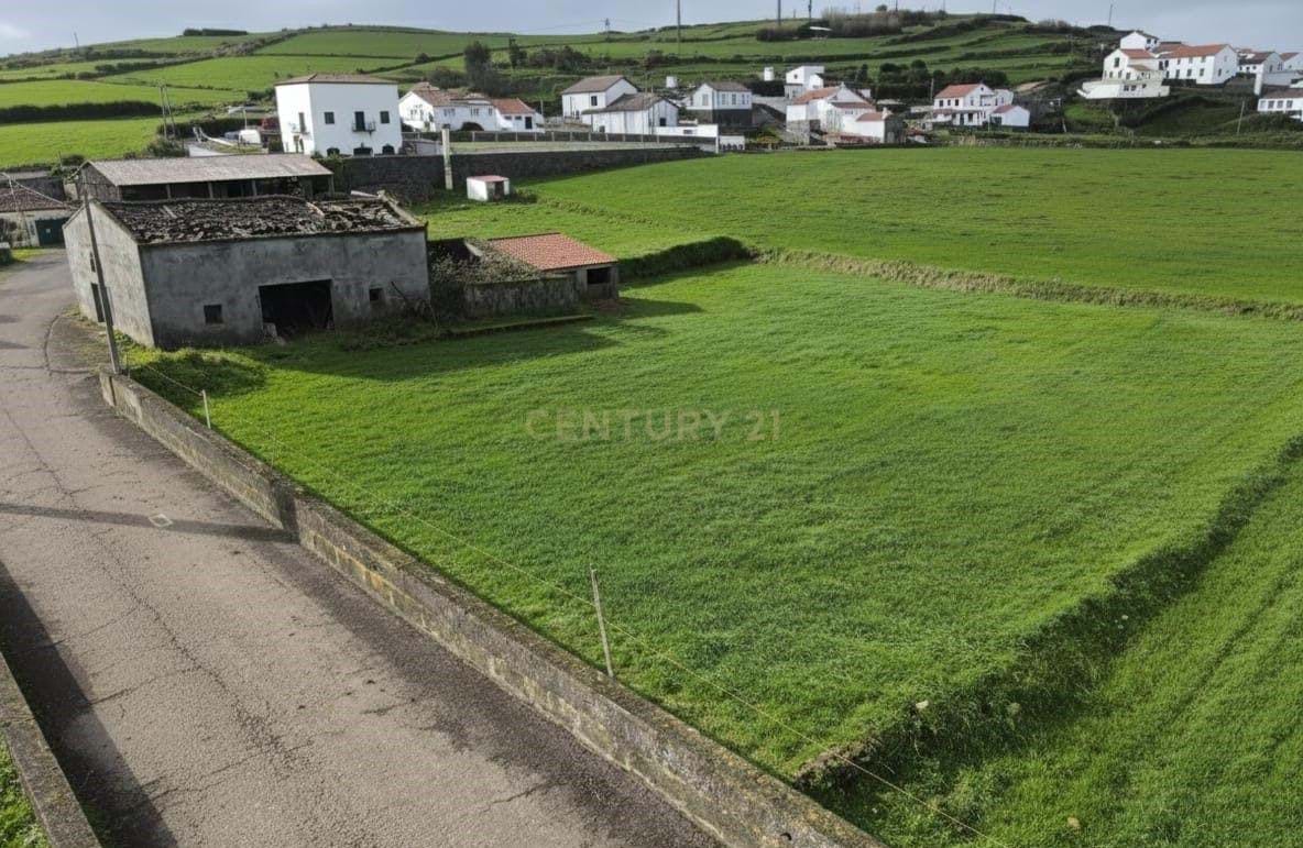 Land with Sea View and Construction Feasibility in Santo Antonio Nordestinho